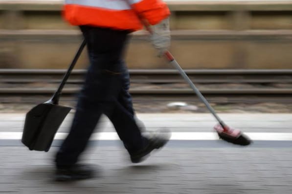 Bei vielen Deutschen reicht der Verdienst trotz Vollzeit-Jobs nicht zum Leben