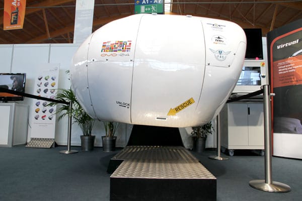 Der "OVO-4 Home Flight Simulator" eignet sich auch für den Heimgebrauch.