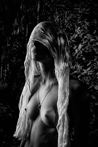 Aus dem Bildband "Erotic Wonderland" von Fabio Borquez. Aus dem Bildband "Erotic Wonderland" von Fabio Borquez.