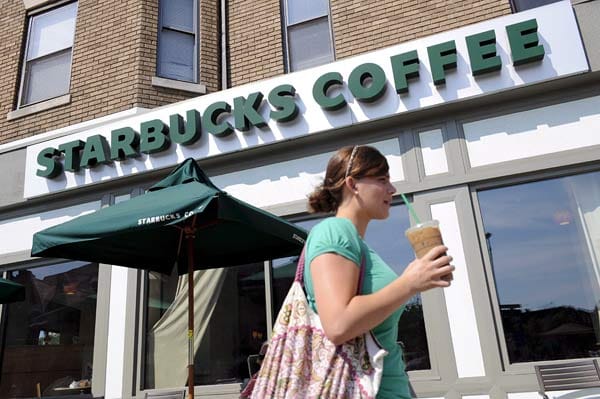 Starbucks plant spezielle Autofahrer-Filialen