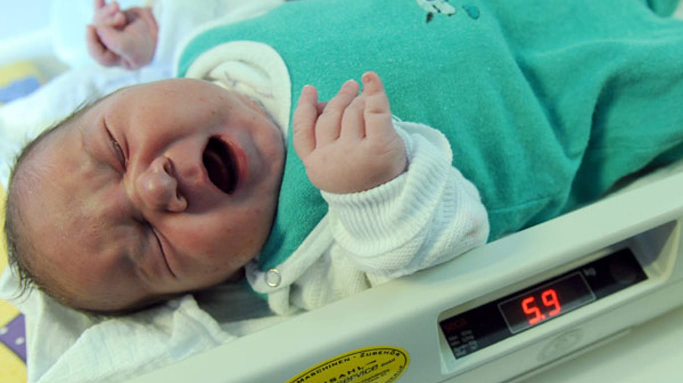 Mit sechs Kilogramm das schwerste Neugeborene nach natürlicher Geburt in Deutschland.