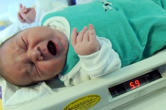 Mit sechs Kilogramm das schwerste Neugeborene nach natürlicher Geburt in Deutschland.