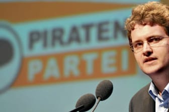 "Piratenpad" der Piratenpartei nach Anonymous-Linkpanne wieder online.