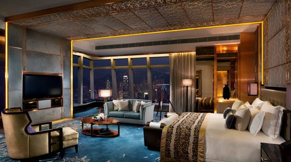 Die "Ritz-Carlton-Suite" ist 365 Quadratmeter groß und damit das größte Zimmer im Hongkonger Hotel.