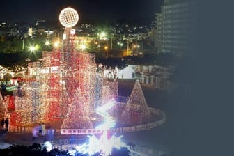 Weihnachten in Japan: Festlich geschmücktes Tokio