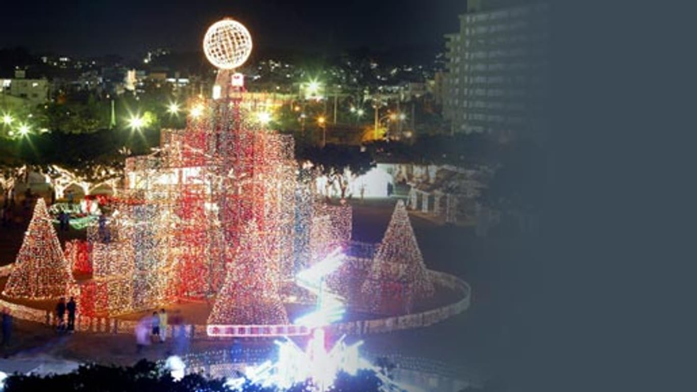 Weihnachten in Japan: Festlich geschmücktes Tokio