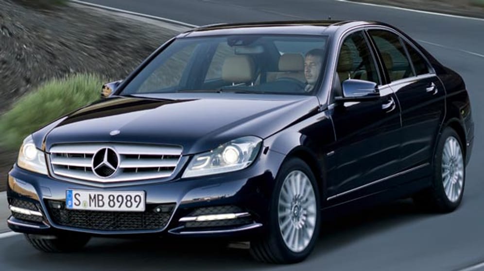 Ein Mercedes-Benz C 220 (Symbolbild): Die Polizei sucht nach dem Fahrer eines solchen Fahrzeuges.