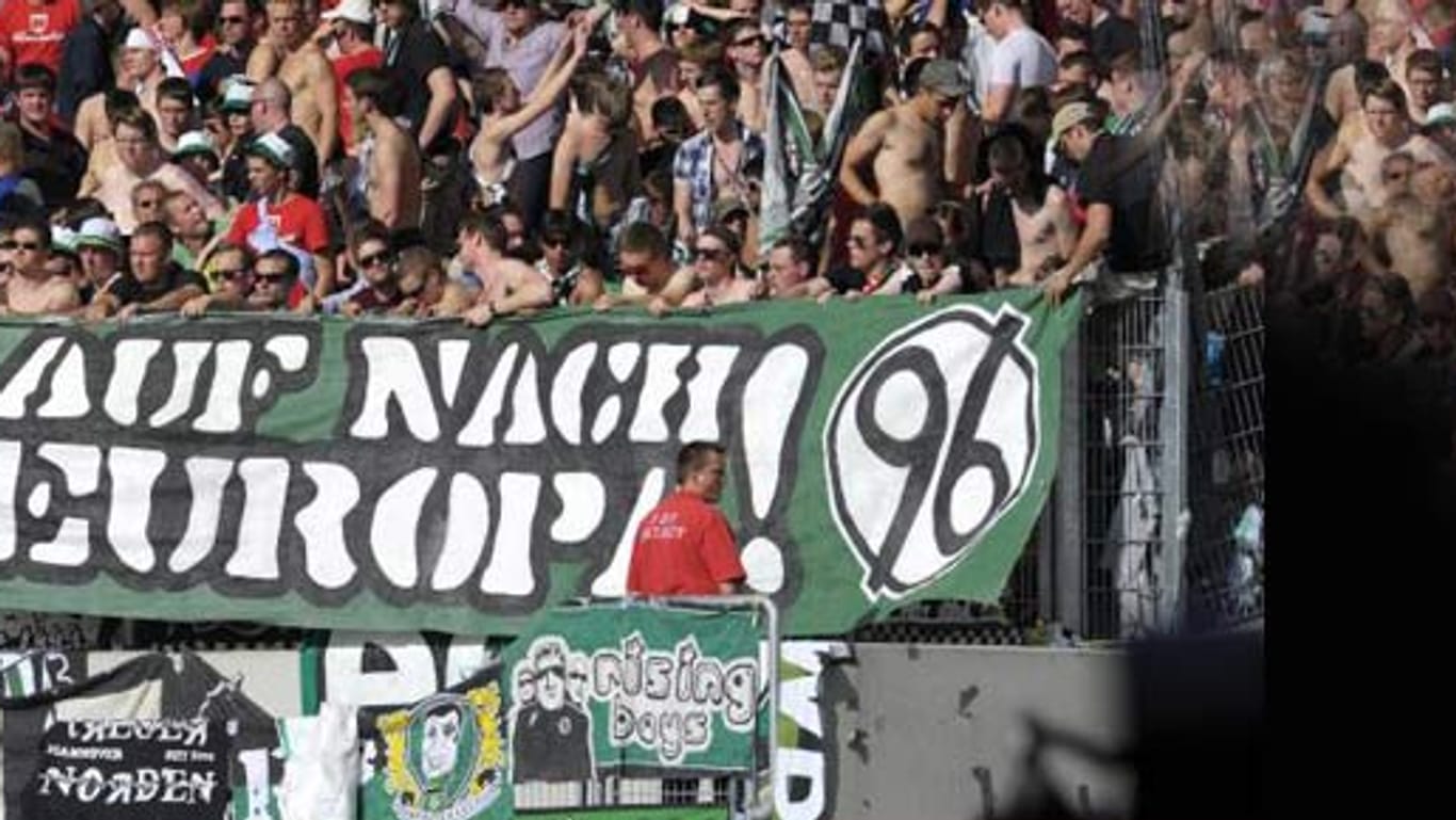 Hannovers Fans werden in Lüttich wohl nicht viel Spaß haben.