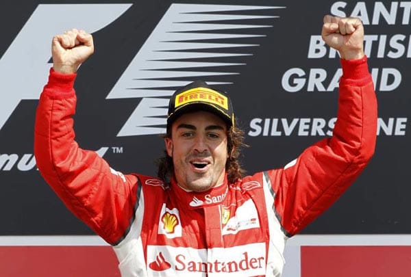 Platz 5: Fernando Alonso: Der Spanier hat in der Fomel 1 derzeit das Nachsehen. Beim Einkommen belegt er in der Königsklasse des Motorsports aber derzeit Platz 1. In die Top Ten Liste schafft er es mit 45 Millionen Euro.