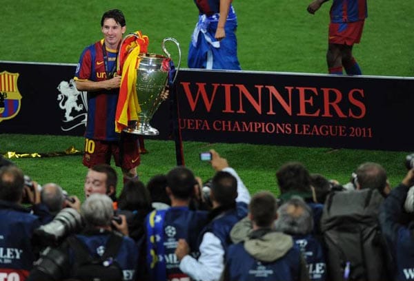 Platz 7: Lionel Messi freut sich über den Champions-League-Sieg mit dem FC Barcelona und ein geschätztes Jahreseinkommen von 43,8 Millionen Euro. Damit landet der kleine Argentinier 2011 beim Gehalt der Profi-Fußballer auf Position eins.