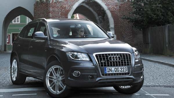 Bei den populären Kompakt-SUV belegt der Audi Q5 2.0 TDI quattro den Spitzenplatz. Nach vier Jahren kommt der Audi wahrscheinlich noch auf einen Restwert von 64,6 Prozent.