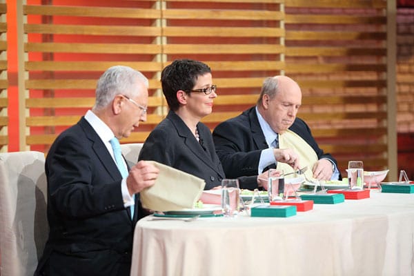 Heinz Horrmann, Katja Burghardt und Reiner Calmund bildeten damals die Jury von "Die Kocharena".