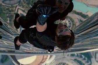 Tom Cruise beweist auch im neuesten "Mission: Impossible"-Teil, dass er nicht unter Höhenangst leidet.