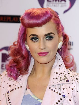Katy Perry mit pinken Haaren