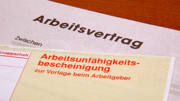 Wer sich im Job oft krankmeldet, muss nicht unbedingt den Rauswurf fürchten