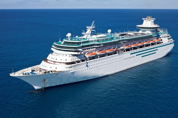 Fiel bei der Gesundheits-Inspektion durch: Die Monarch of the Seas