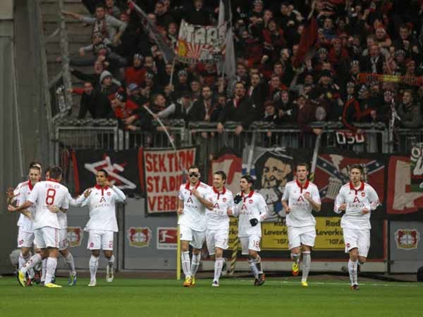 Jeder Fan des 1. FC Nürnberg würde es sich wünschen, dass das Team in der Rückrunde wieder "on fire" ist. Die Spieler müssten einfach wieder öfter ein Tor im heimischen Stadion erzielen und der Torhymne von den Kings of Leon lauschen: "Sex on Fire".