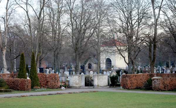 Blick über den Nordfriedhof in München.