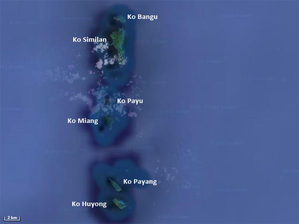 Es besteht aus neun Inseln in der Andamanensee.