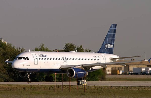 Der amerikanische Billigflieger Jetblue Airways landet auf Platz sechs. Sicherheitsindex 0,007.