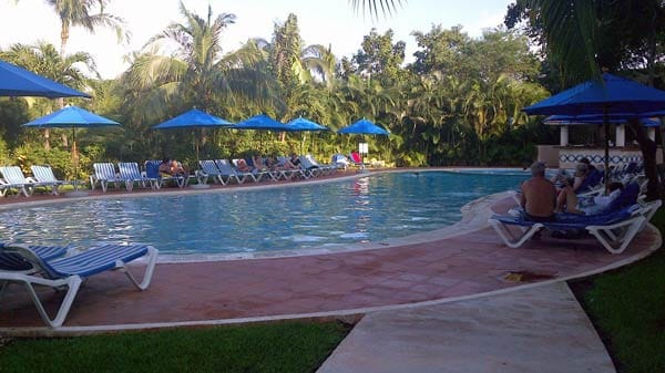 An der Playa del Carmen steht das Hotel Viva Wyndham Maya, toller Pool und Strand inklusive.