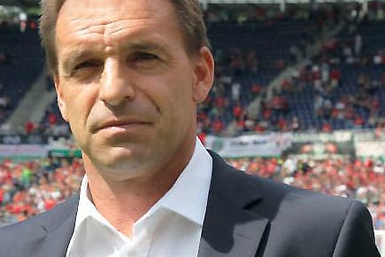 Ernst Tanner verteidigt die Strategie bei der TSG 1899 Hoffenheim.