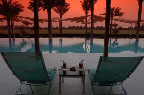 Das Hotel ist nicht nur für Polo-Fans ein Erlebnis. Eine Übernachtung in einer Pool Residence kostet ab 299 Euro.