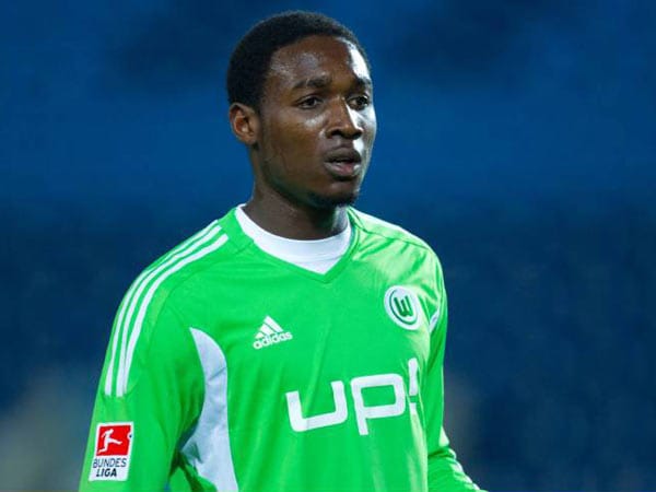 Giovanni Sio soll die Sturmprobleme der Wölfe beheben. Der Angreifer wechselt für 5,5 Millionen Euro vom Schweizer Erstligisten FC Sion zum VfL. Giovanni Sio soll die Sturmprobleme der Wölfe beheben. Der Angreifer wechselt für 5,5 Millionen Euro vom Schweizer Erstligisten FC Sion zum VfL.