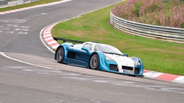 Der Gumpert Apollo S