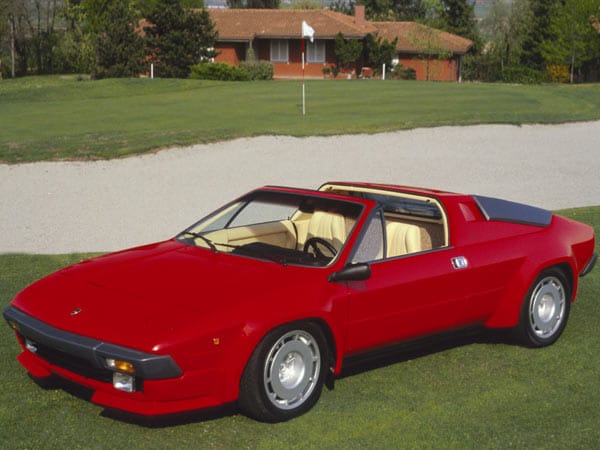 Der Lamborghini Jalpa, 1982 ins Programm der Italiener aufgenommen zählt zu den exotischsten Kandidaten für das H-Kennzeichen. Der Mittelmotorsportler mit 3,5-Liter-V8 war der "kleine" Lambo, konzipiert als Gegenstück zum Ferrari 328 oder zum Porsche 911.