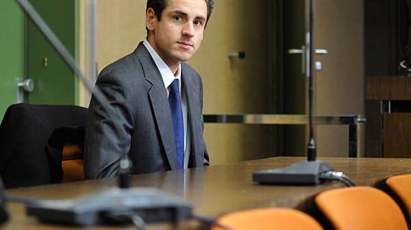 Adrian Sutil im Gerichtssaal in München.