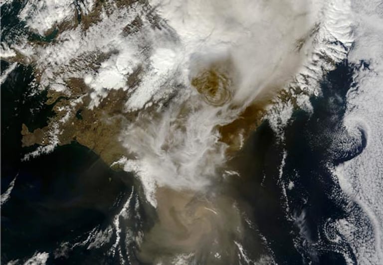 Im Mai 2011 hatte der Grimsvötn auf Island eine mächtige Aschewolke in die Atmosphäre geblasen. Hunderte Flüge über Europa mussten gestrichen werden.