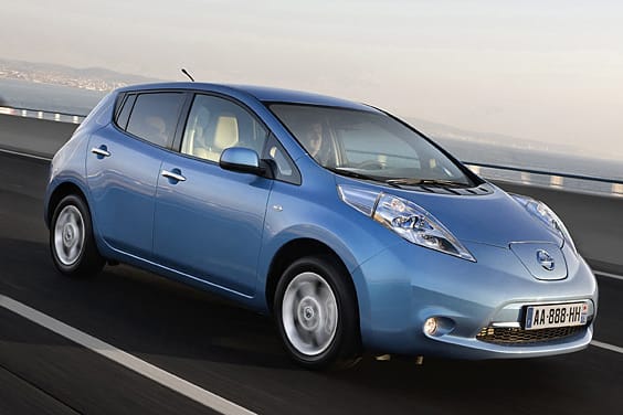 Nissan Leaf: Leaf steht im englischen für "Blatt“ und ist außerdem eine leicht auszusprechende Abkürzung für Leading environmentally friendly affordable family car.