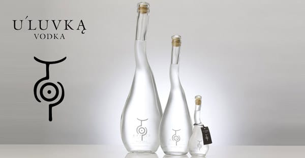 Der polnische Wodka "U'Luvka" hat eine ausgefallene Flaschenform, für die er auch mehrfach ausgezeichnet wurde. Laut Hersteller besitzt der Wodka eine "florale Anmerkung", ist cremig, hat eine leichte Süße und eine pikante Gewürznote mit einer leichten Anmerkung von Anis.