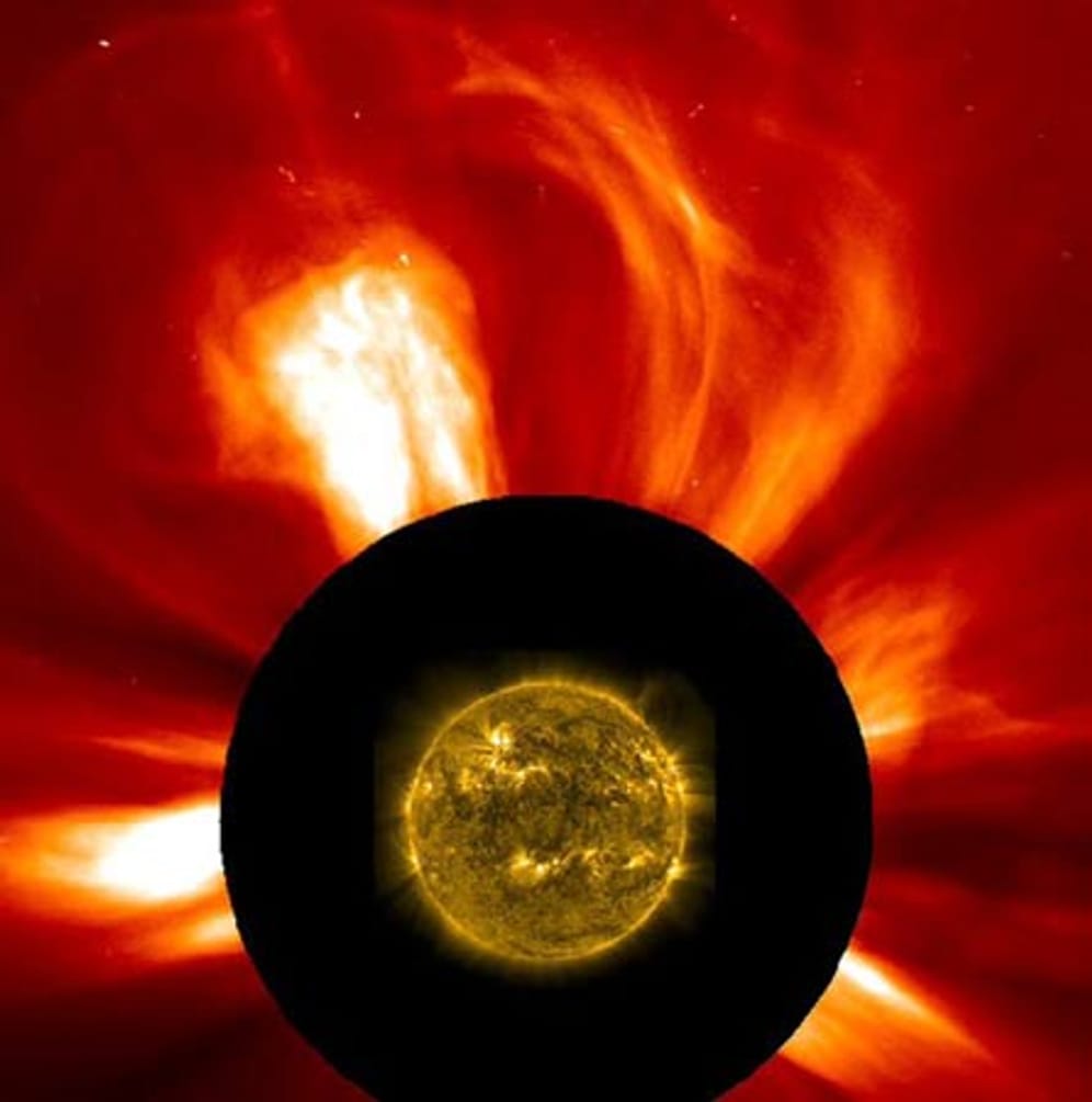 Doppelschlag: Am 19. Januar stieß die Sonne in kurzer Folge zwei gigantische Fackeln aus - das Gestirn nähert sich einem Aktivitätsmaximum.