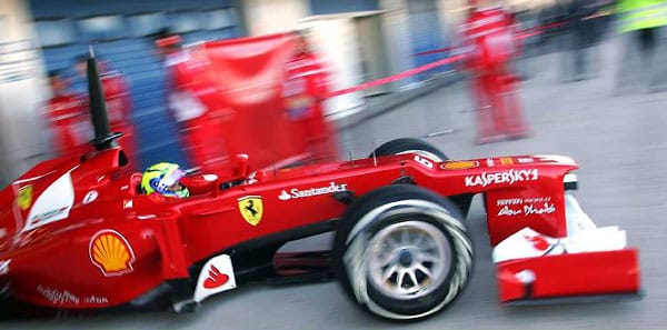Markante Höcker und Entenschnäbel: Gemäß der veränderten FIA-Richtlinien haben alle F1-Teams die Frontpartie der neuen Boliden überarbeitet. Ferraris Nase gilt als besonders hässlich.