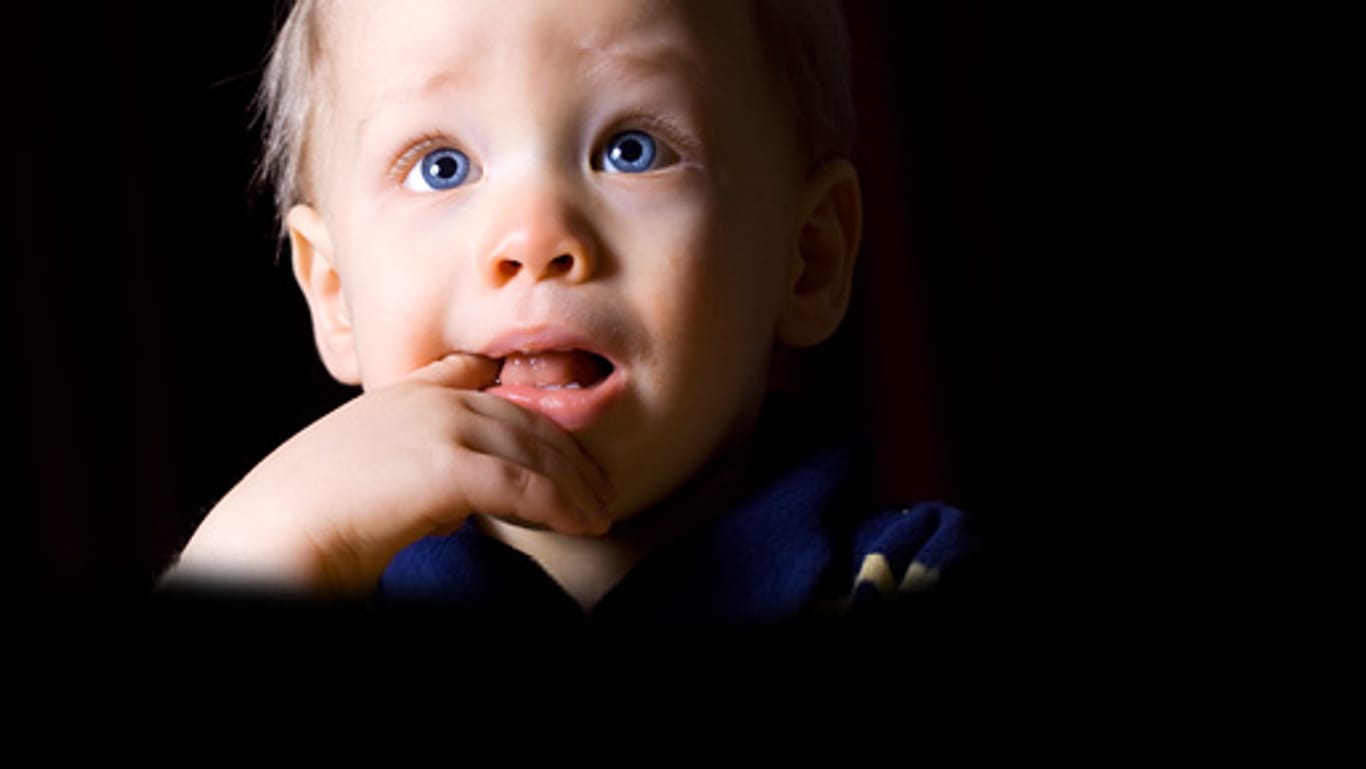 Mundfäule: Die Infektion mit den Herpes-Viren erfolgt meistens im Kleinkindalter.