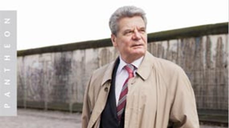 "Winter im Sommer - Frühling im Herbst": Die Autobiografie von Joachim Gauck erschien im Jahr 2009 und gewährt einen intimen Einblick in das Leben des Bundespräsidenten.