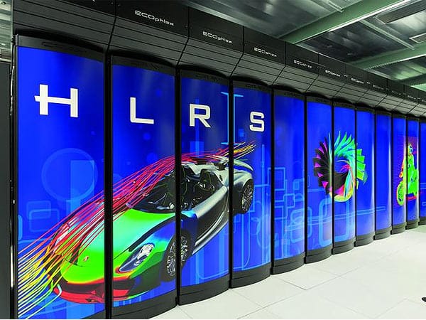 Schnellster Computer Deutschlands und schnellster Wissenschaftscomputer Europas.