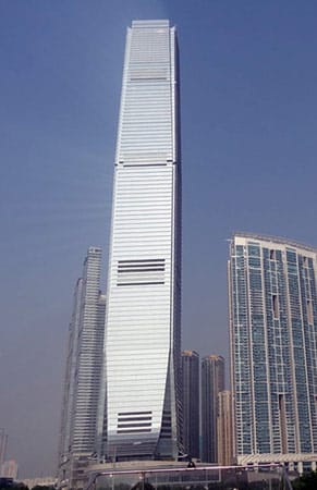 The Ritz-Carlton/Hongkong: Das höchste Hotel der Welt finden Besucher in den Etagen 102 bis 118 des "International Commerce Center" (ICC) in Kowloon.
