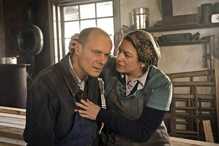 Christine Neubauer und Edgar Selge in "Hannas Entscheidung"