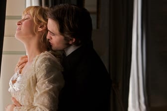 Robert Pattinson gibt in "Bel Ami" den Verführer.