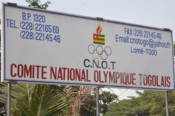 Beim Nationalen Olympischen Komitee Togos sollten sie mit ihrem inzwischen gegründeten Verein "Team Togo e.V." das Projekt vorstellen.
