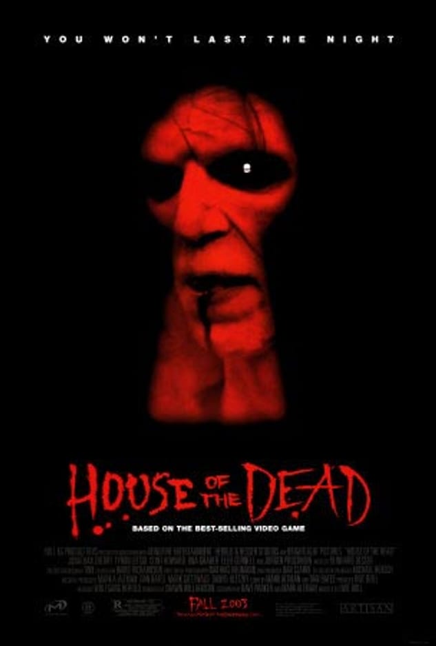 "House Of The Dead" (2003): Es wäre schon sehr ungewöhnlich, wenn sich nicht auch ein Film von Uwe Boll auf der Liste der meistgehassten Filme befände. Seinen zweifelhaften Ruf als wohl schlechtester Regisseur der Gegenwart erwarb er vor allem durch Filmadaptionen von Videospielen. Die erste in dieser Reihe war "House of the Dead": Zombies, Blut, Brüste, unfähige Schauspieler und keine Handlung - eher Z- als B-Movie.
