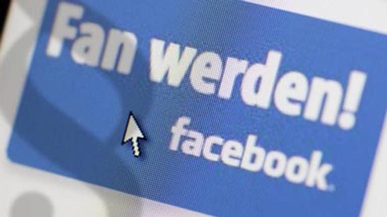 Gericht bewertet mehrere Facebook-Funktionen als illegal.
