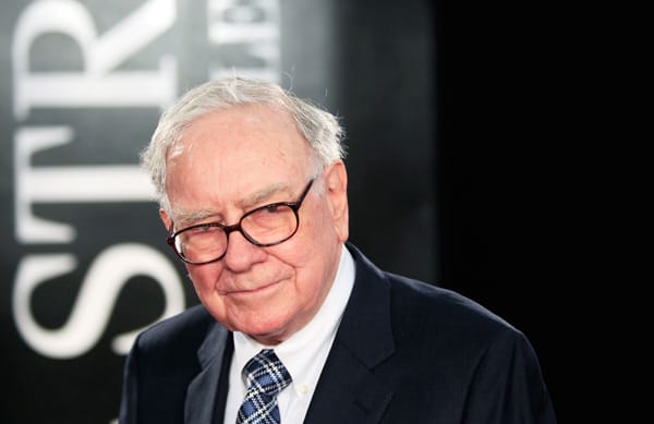 Den vierten Rang verteidigte Warren Buffett. Das "Orakel von Omaha" hat aktuell ein Vermögen von 58,2 Milliarden Dollar angehäuft.