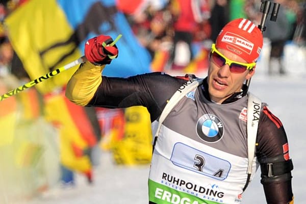 Arnd Peiffer sichert der deutschen Herren-Staffel WM-Bronze in Ruhpolding.