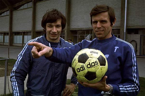 Nach seiner aktiven Laufbahn heuerte Konietzka beim FC Zürich als Trainer an und wurde zwischen 1974 und 1976 dreimal Schweizer Meister.