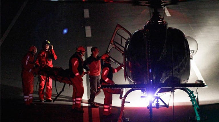 Busunglück in einem Tunnel im Schweizer Kanton Wallis: 28 Touristen aus Belgien - darunter 22 Kinder - sind dabei ums Leben gekommen.
