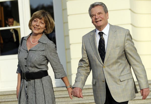 First Lady wird Gaucks Lebensgefährtin, die Journalistin Daniela Schadt.